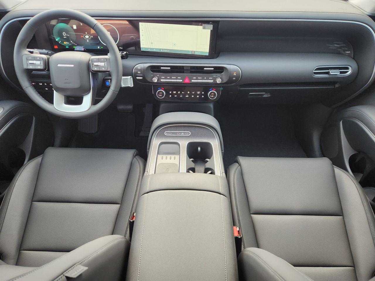 New 2026 Creamy White Pearl Hyundai Blue SEL Premium 8P image 26
