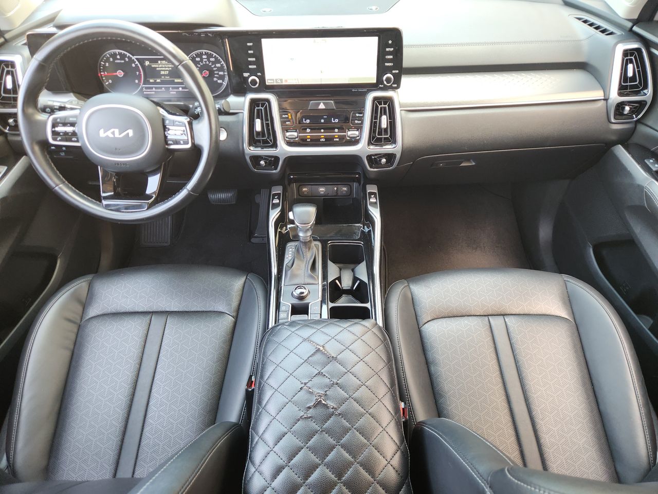 Used 2022 Wolf Gray Kia SX image 23