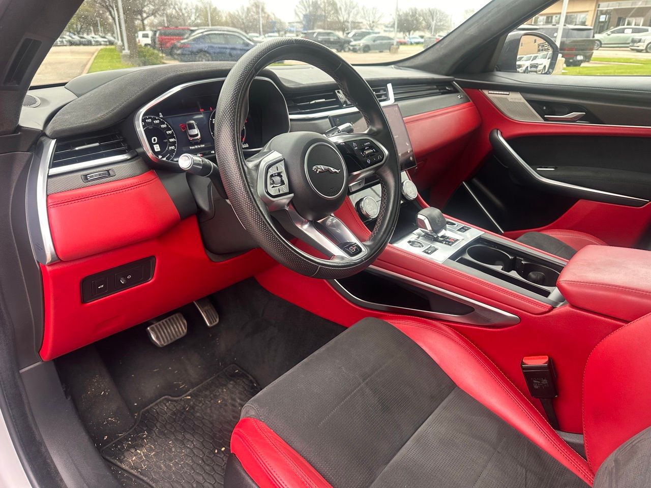 Used 2021 Fuji White Jaguar SVR image 21