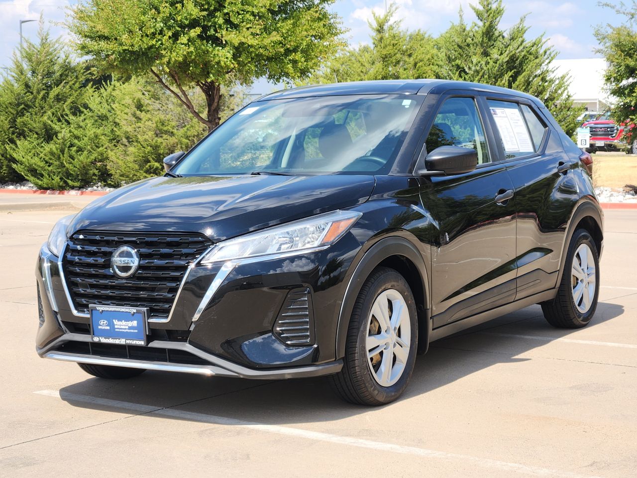 Used 2021 Super Black Nissan S image 2