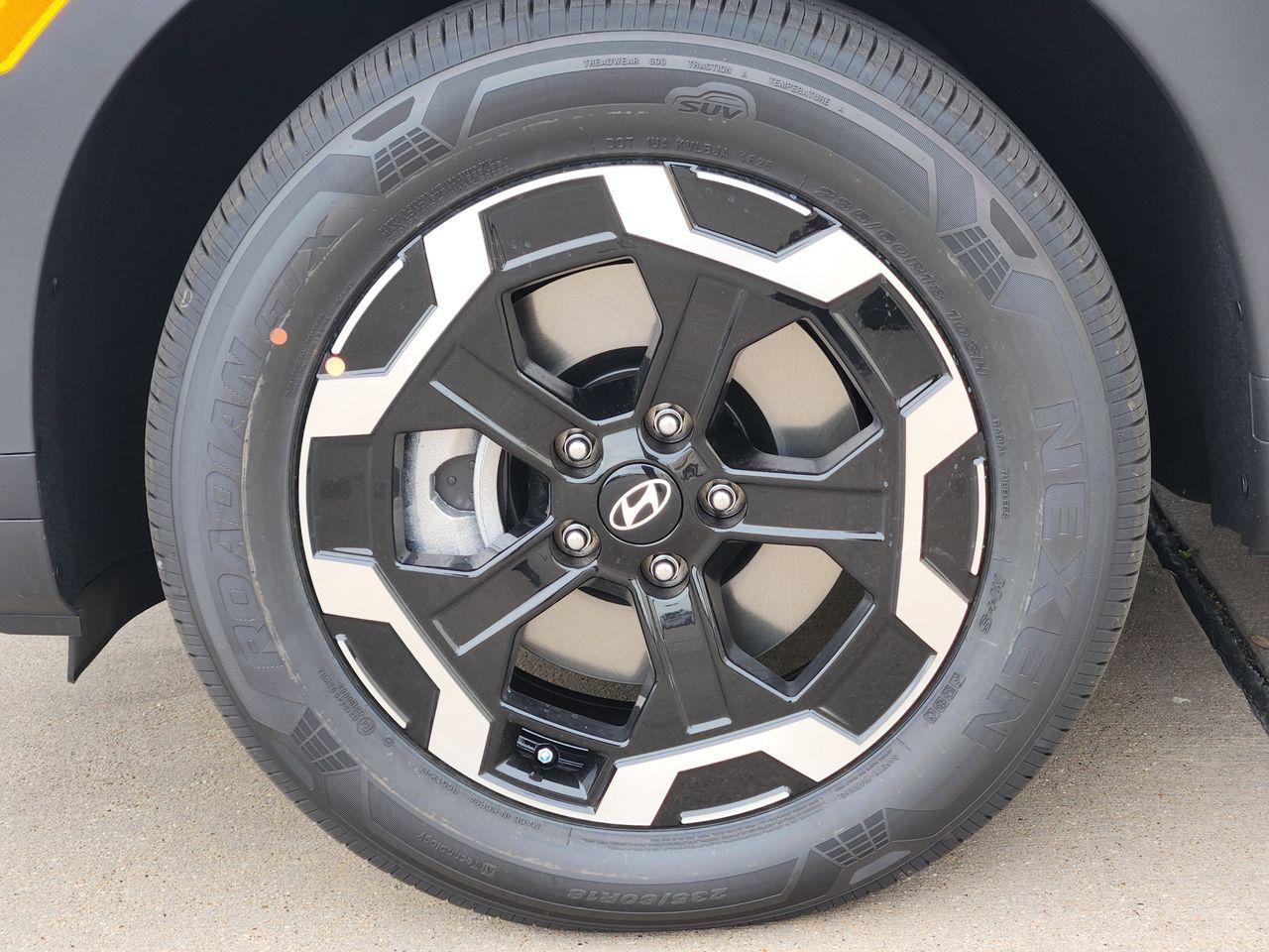 New 2026 Ecotronic Gray Hyundai SEL FWD image 7