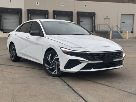 2025 Hyundai Elantra SEL Sport Sedan