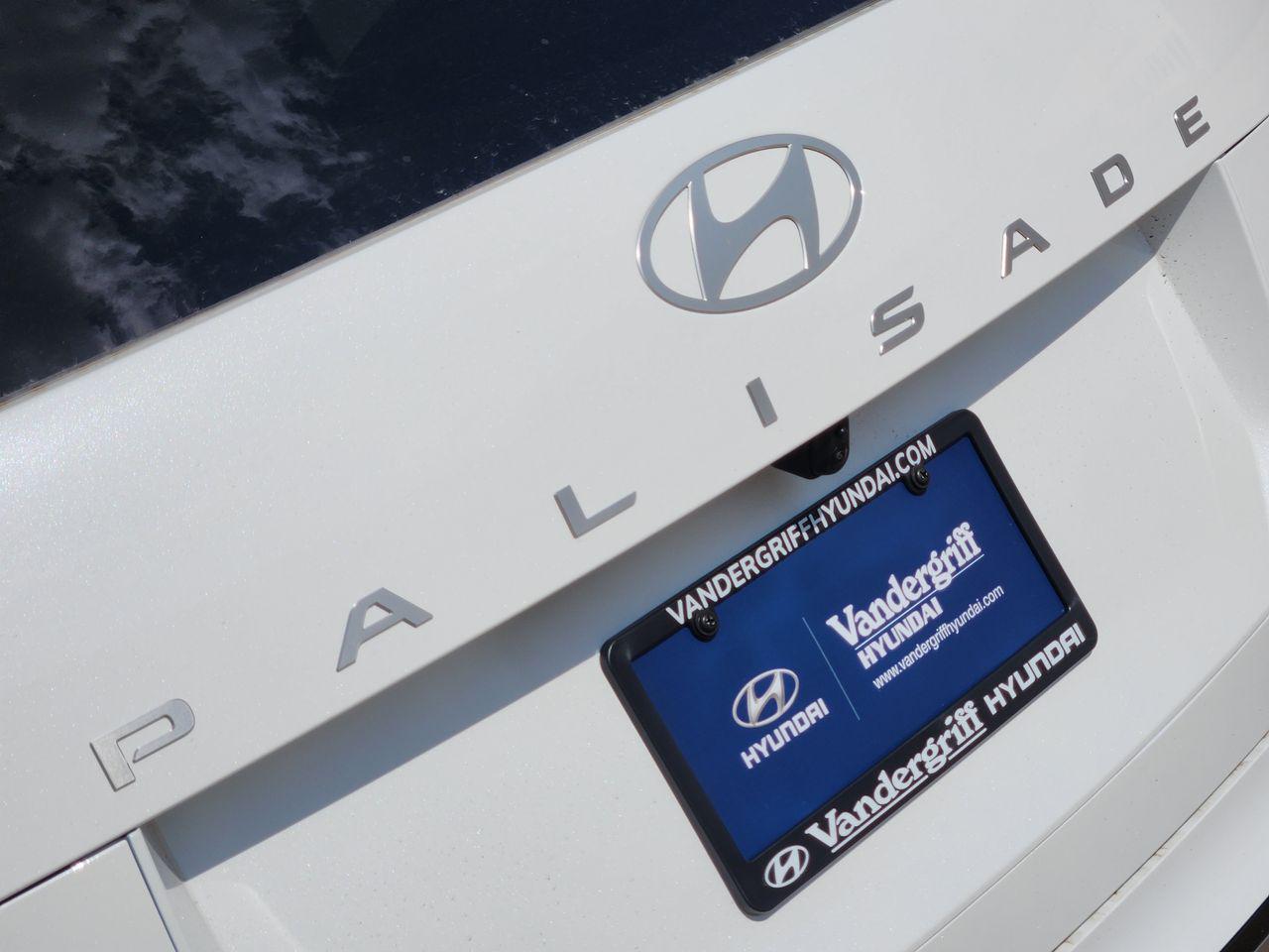 New 2027 Creamy White Pearl Hyundai Limited image 8