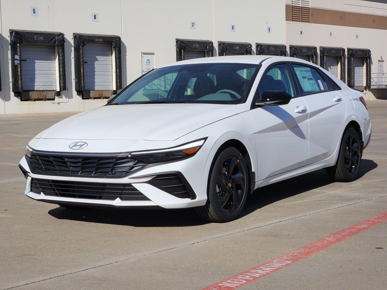 New 2026 W6H White Hyundai SEL Sport image 2