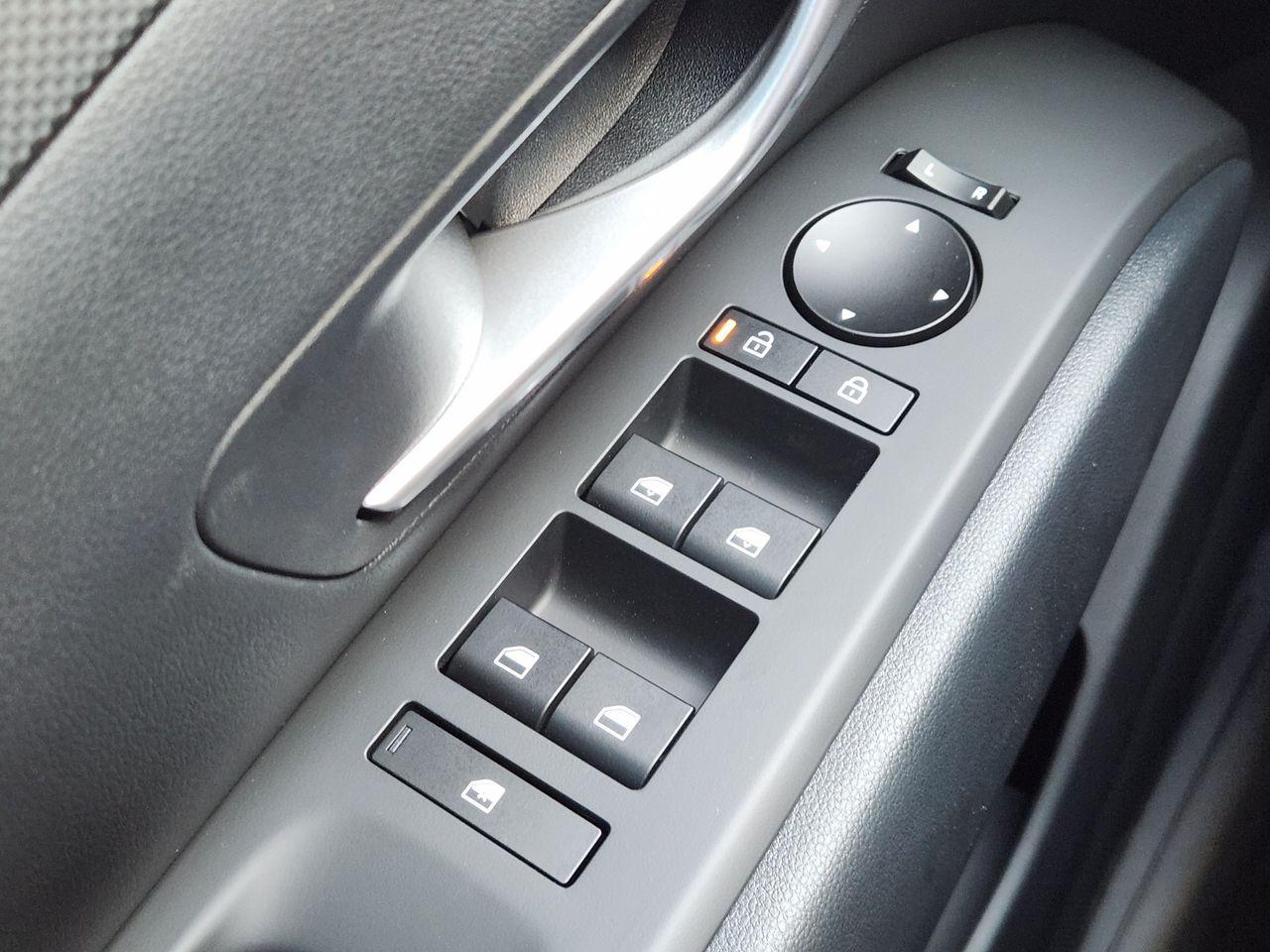 New 2026 Shimmering Silver Hyundai SEL FWD image 22