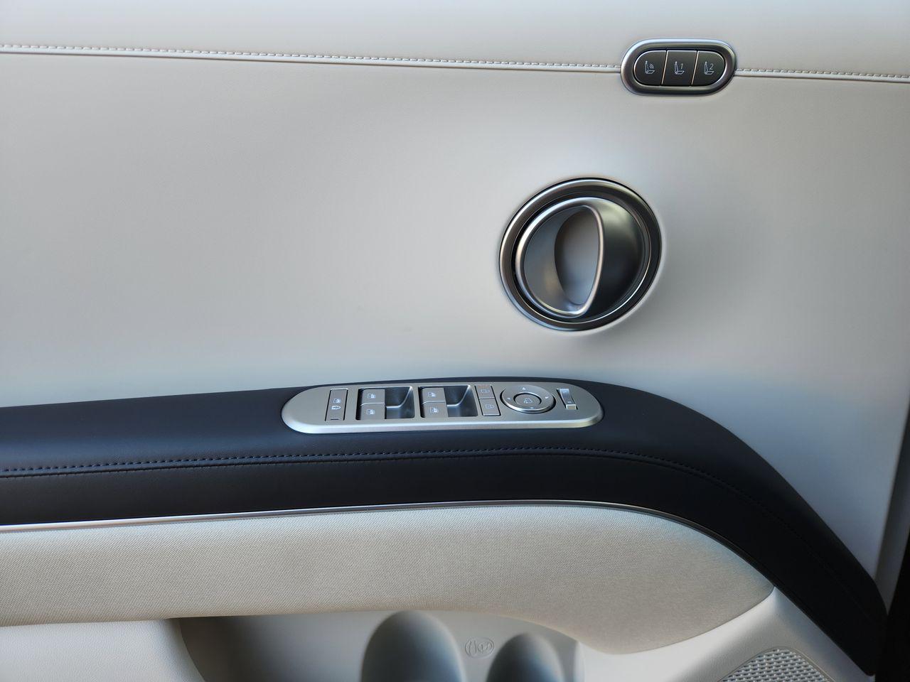 New 2026 A2B Black Hyundai Calligraphy image 23