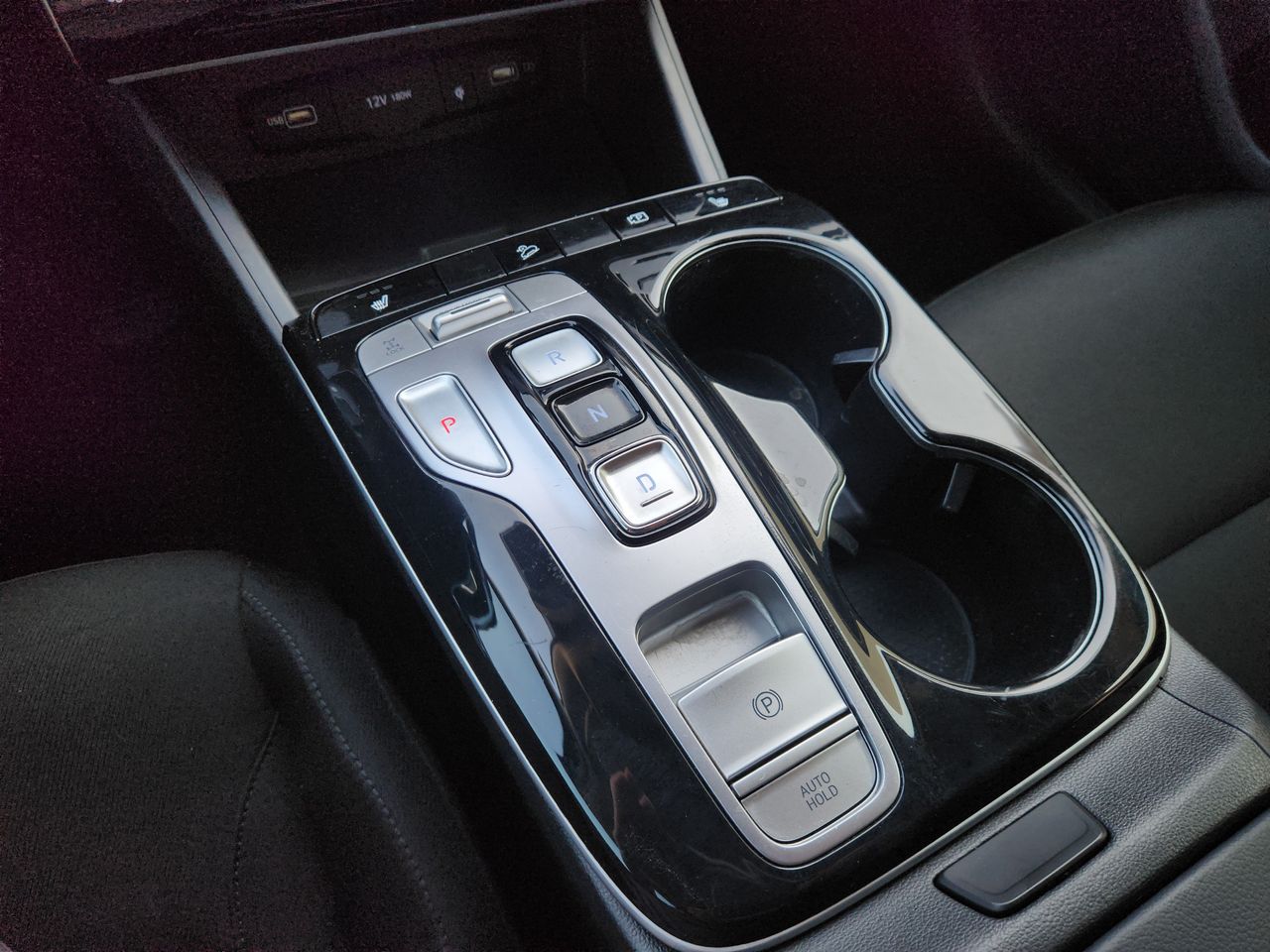 Used 2022 Phantom Black Hyundai SEL Convenience image 16