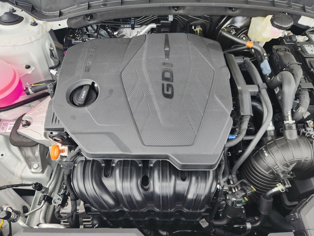 New 2026 W6H White Hyundai SEL FWD image 27