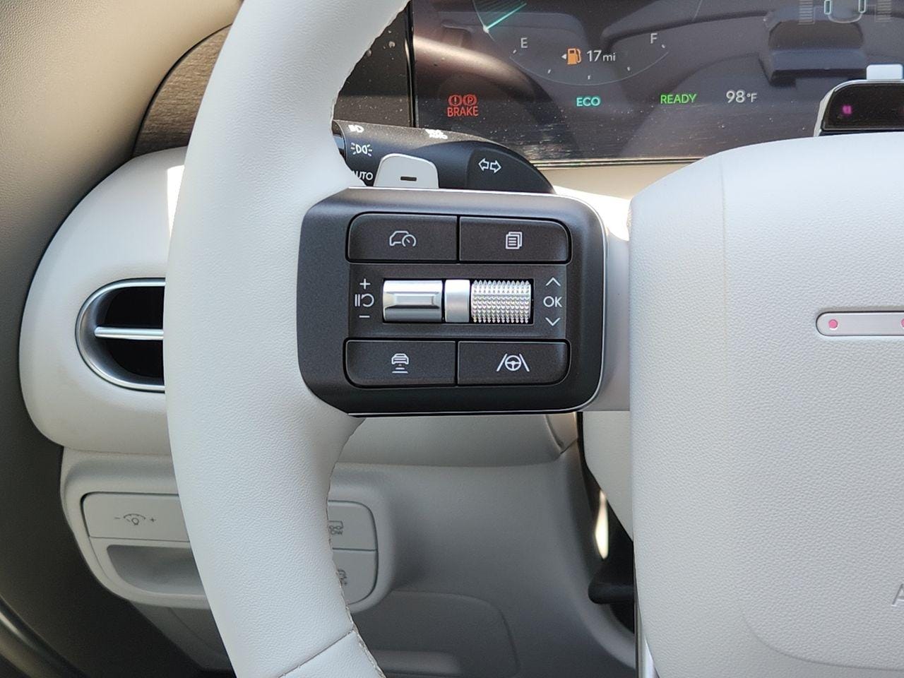 New 2027 Abyss Black Pearl Hyundai SEL Premium 8P image 28