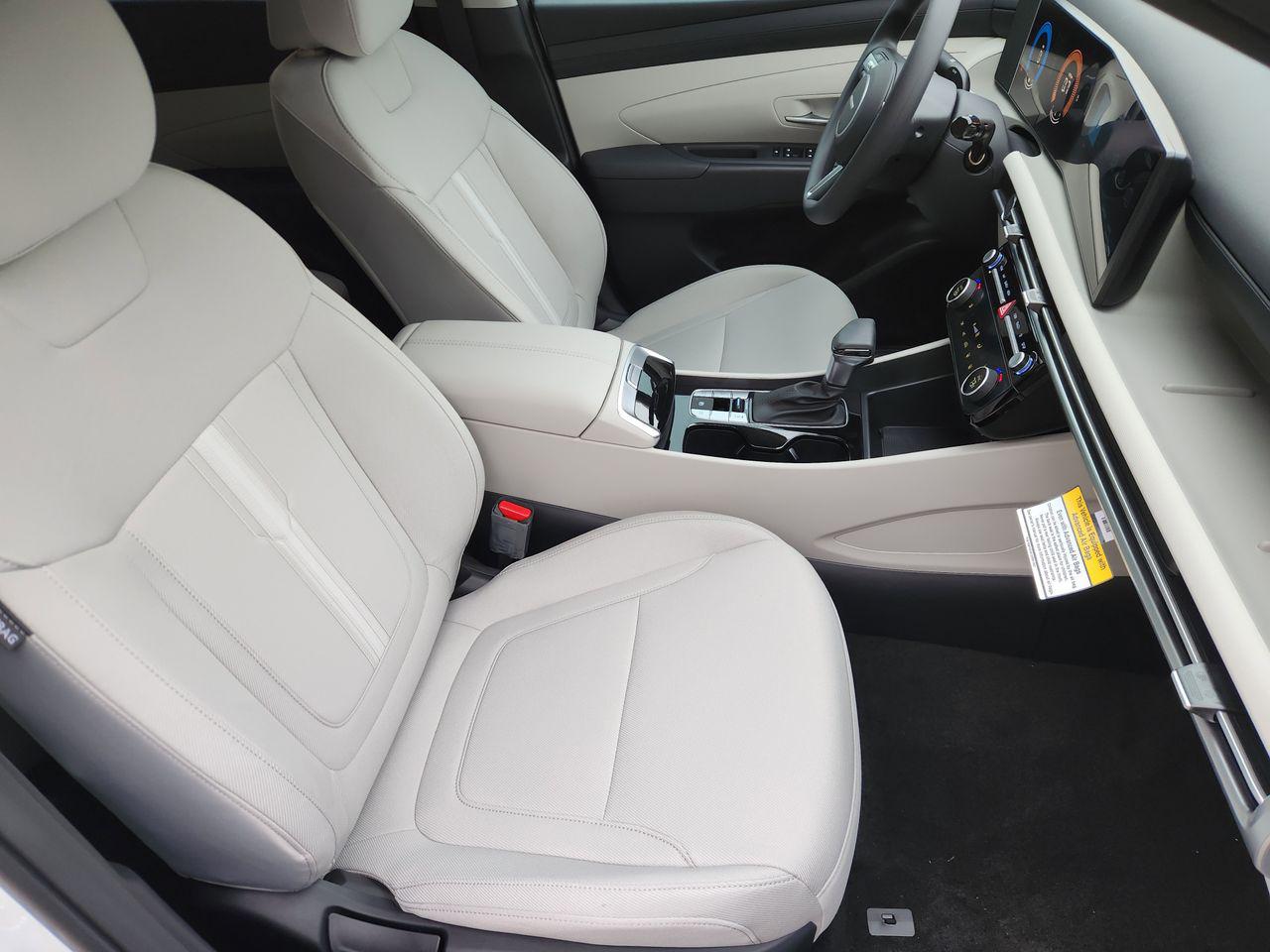 New 2026 W6H White Hyundai SEL FWD image 10