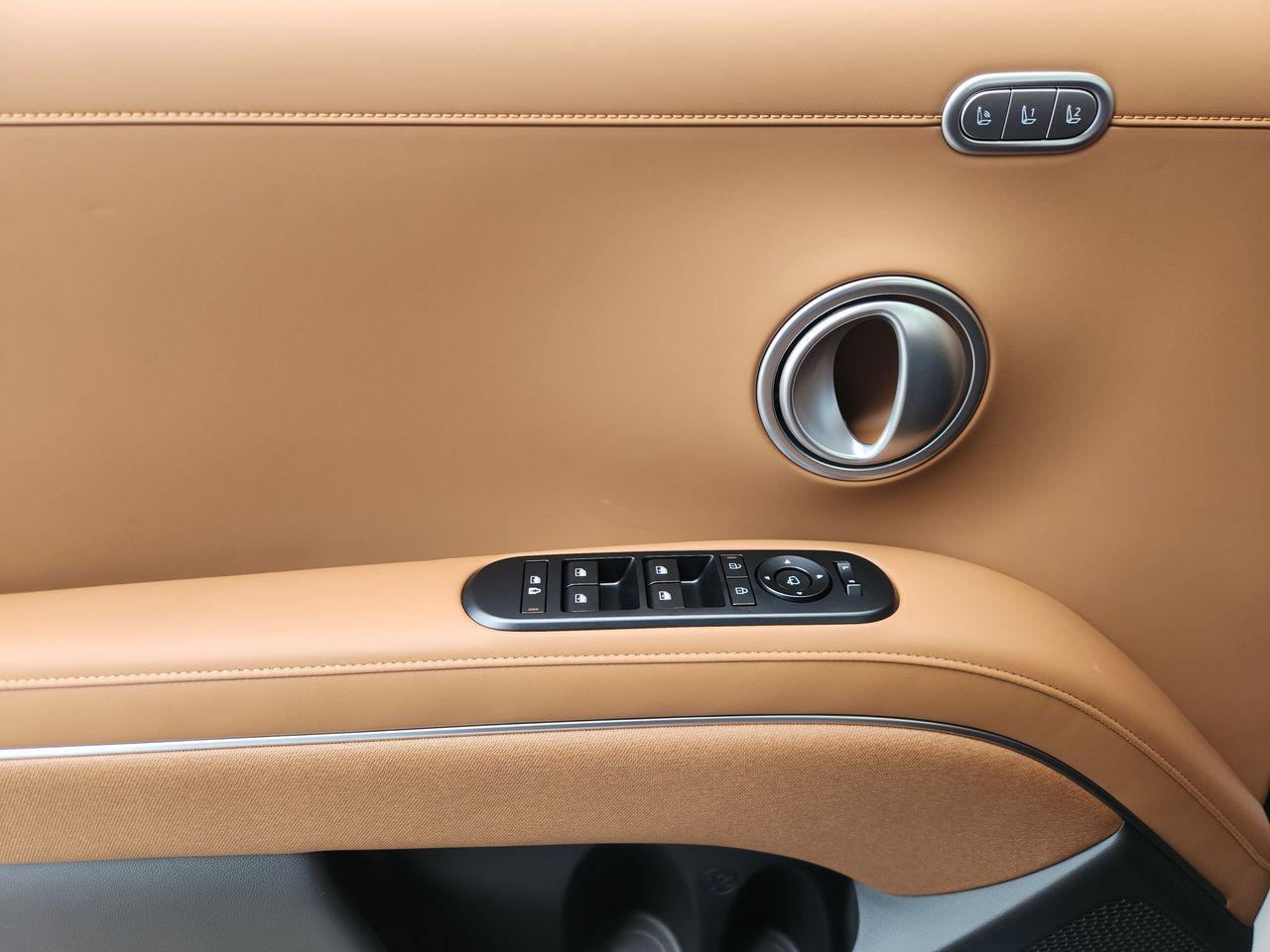 New 2027 Creamy White Pearl Hyundai Calligraphy image 23