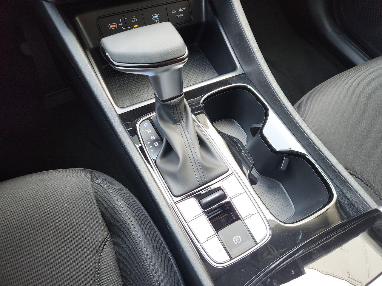 New 2026 W6H White Hyundai SEL FWD image 18