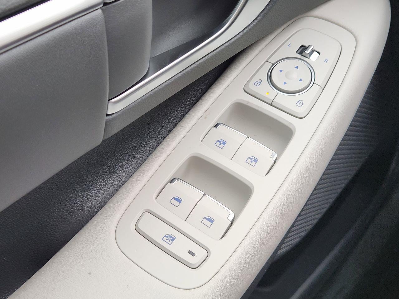 New 2026 NY9 Blue Hyundai SEL Sport image 22