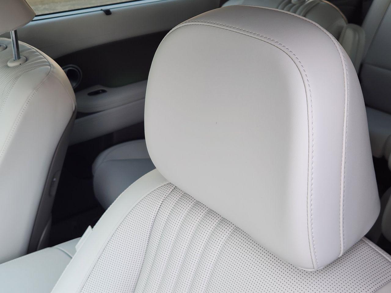 New 2026 Abyss Black Pearl Hyundai SEL Premium 7P image 12