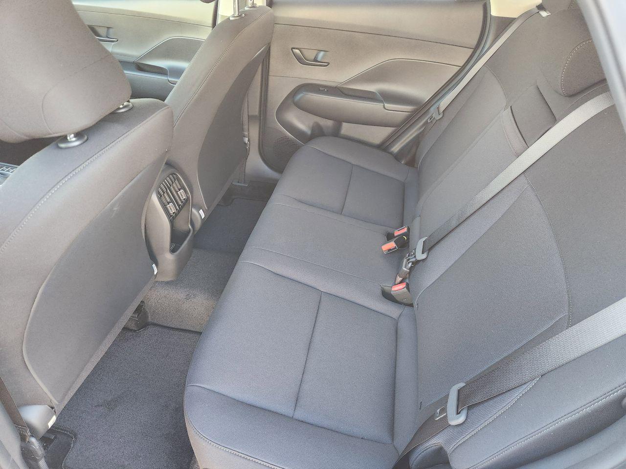 New 2026 SAW White Hyundai SEL Sport FWD image 28