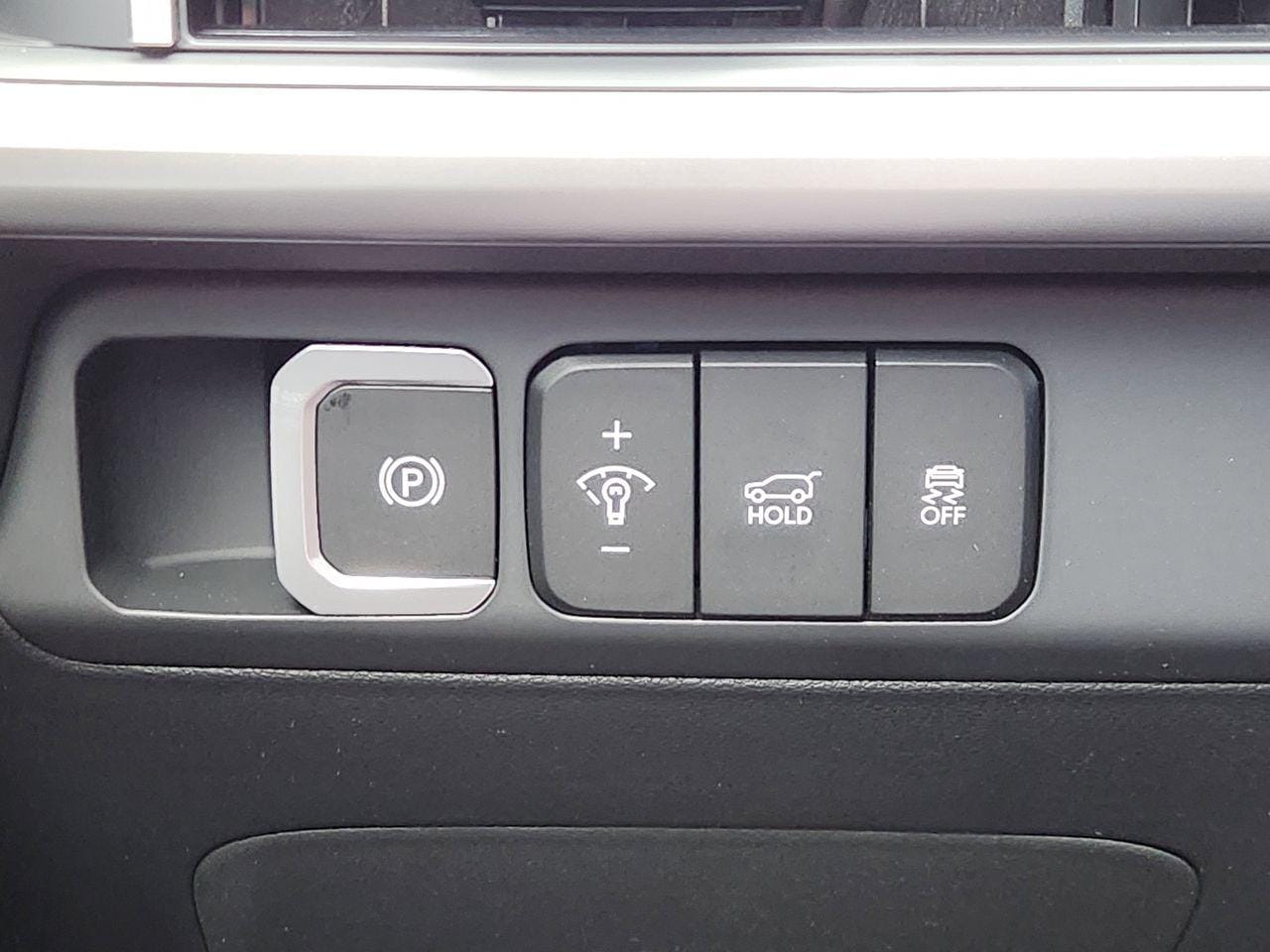 New 2026 PE2 Gray Hyundai SE FWD image 19