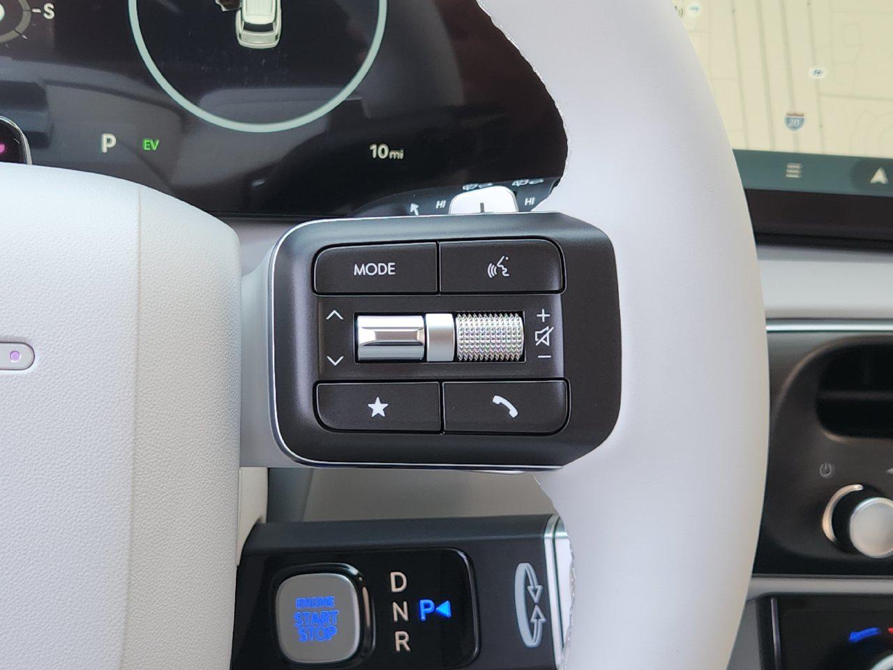New 2027 Creamy White Pearl Hyundai Limited image 28
