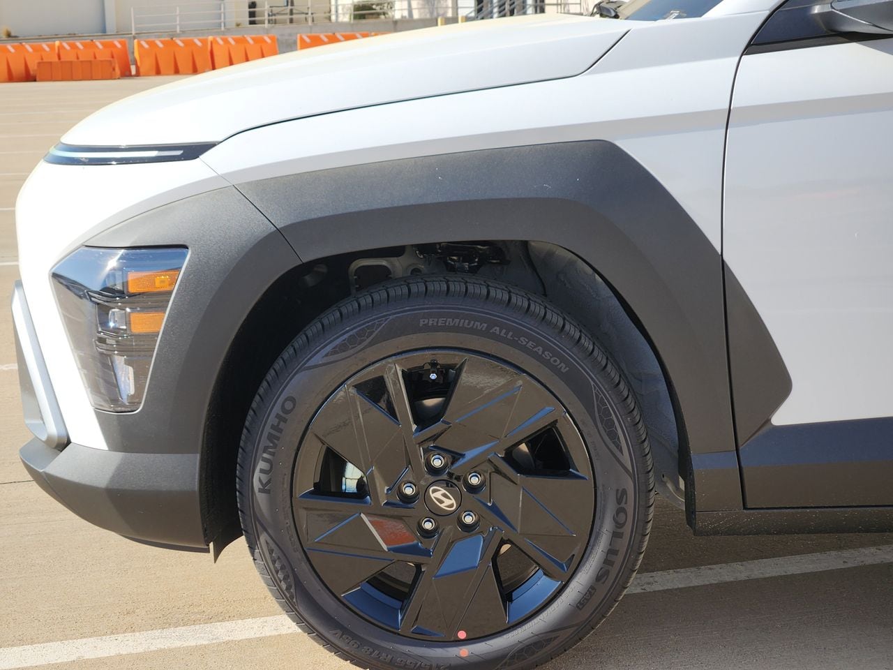 New 2026 SAW White Hyundai SEL Sport FWD image 5