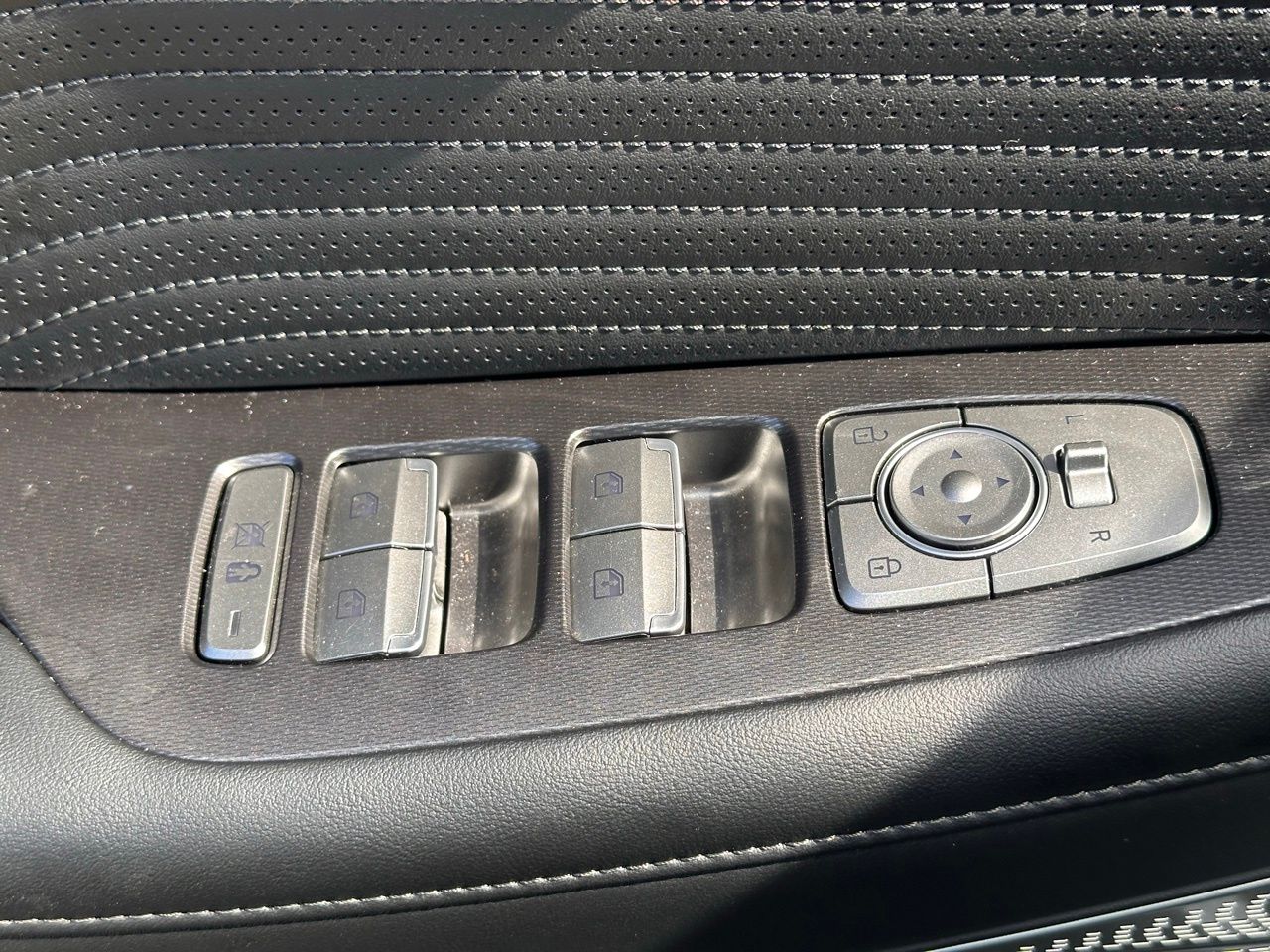 Used 2024 Abyss Black Pearl Hyundai Calligraphy Night Edition image 30