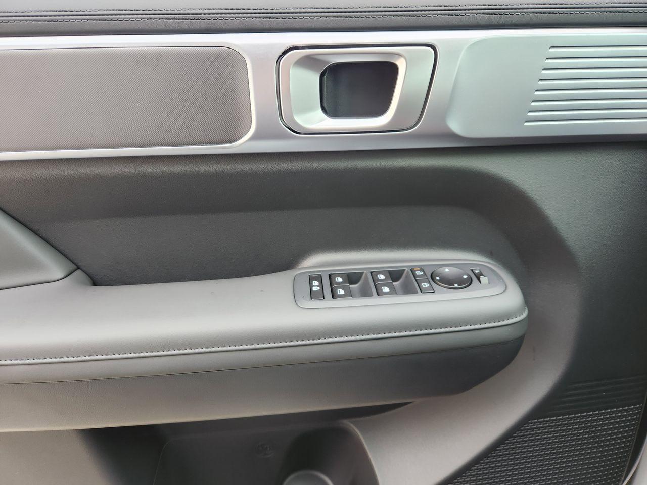 New 2026 R2T Silver Hyundai SEL image 23