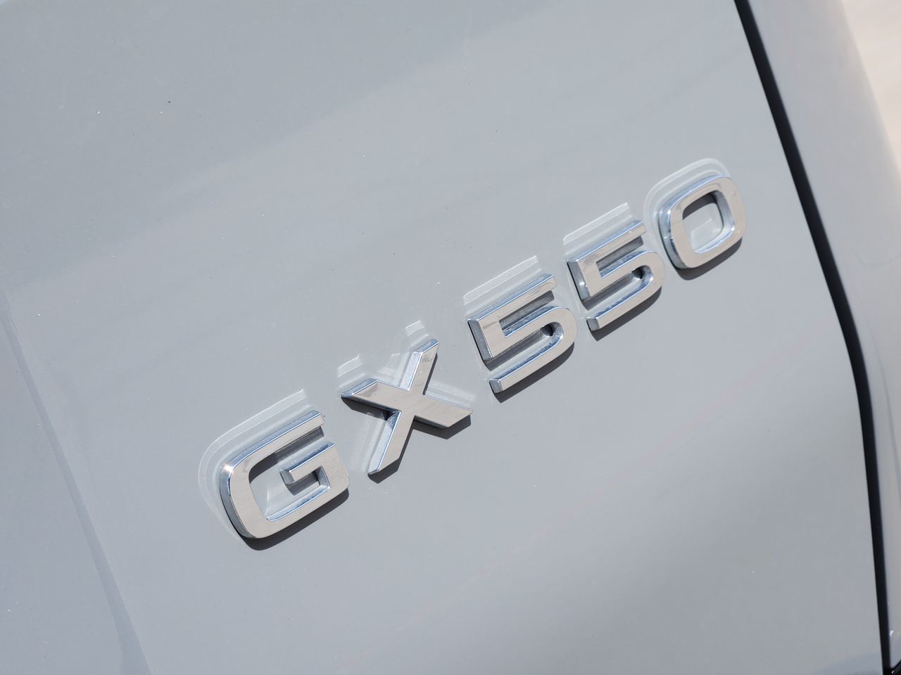 Used 2024 Incognito Lexus 550 Premium+ image 8