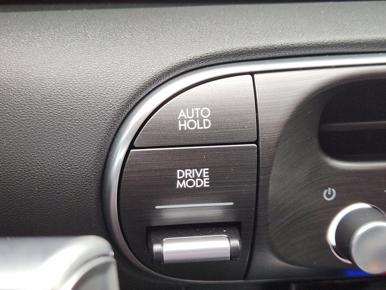 New 2026 A2B Black Hyundai SEL FWD image 16