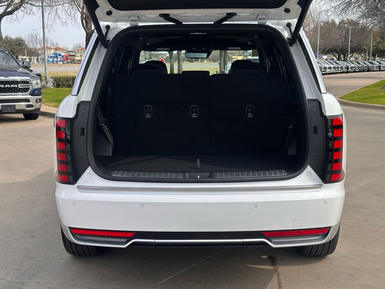 Certified Used 2026 Creamy White Pearl Hyundai Calligraphy image 19