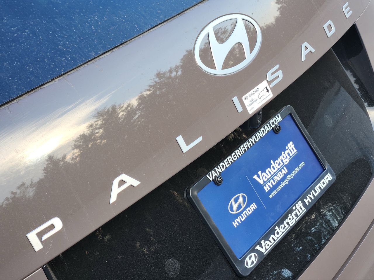 New 2026 CRP Brown Hyundai Limited FWD image 8