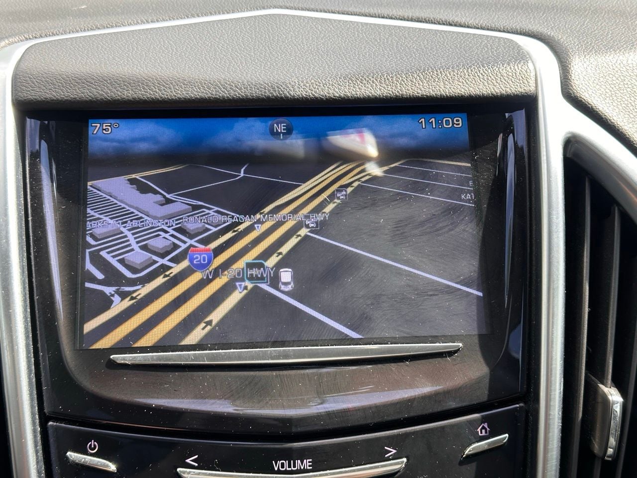 Used 2016 Graphite CADILLAC Luxury image 29