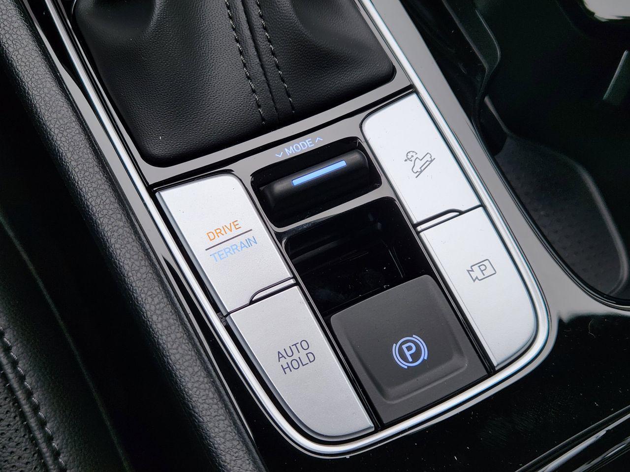 New 2026 SAW White Hyundai XRT image 18