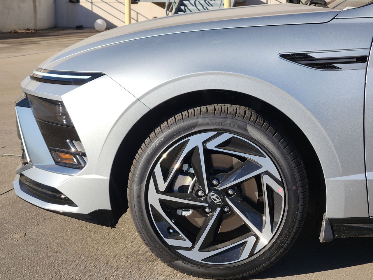 New 2026 T4A Silver Hyundai SEL Sport image 5