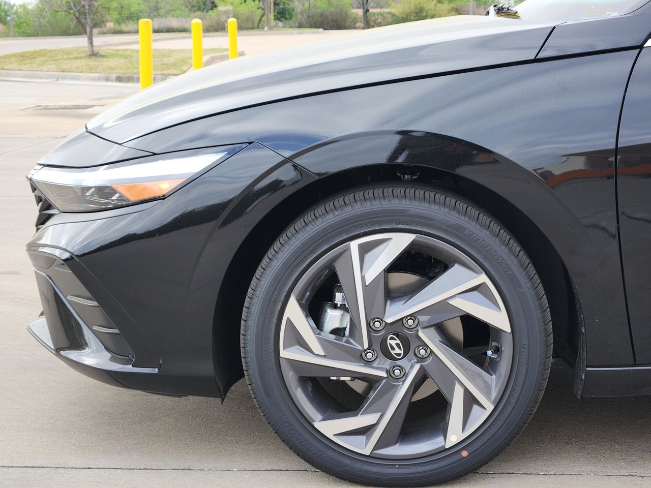 New 2026 A2B Black Hyundai Limited image 5