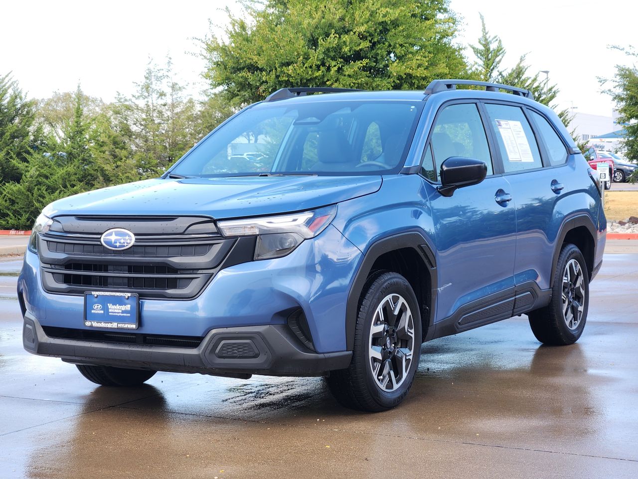 Used 2025 Horizon Blue Pearl Subaru Base image 2