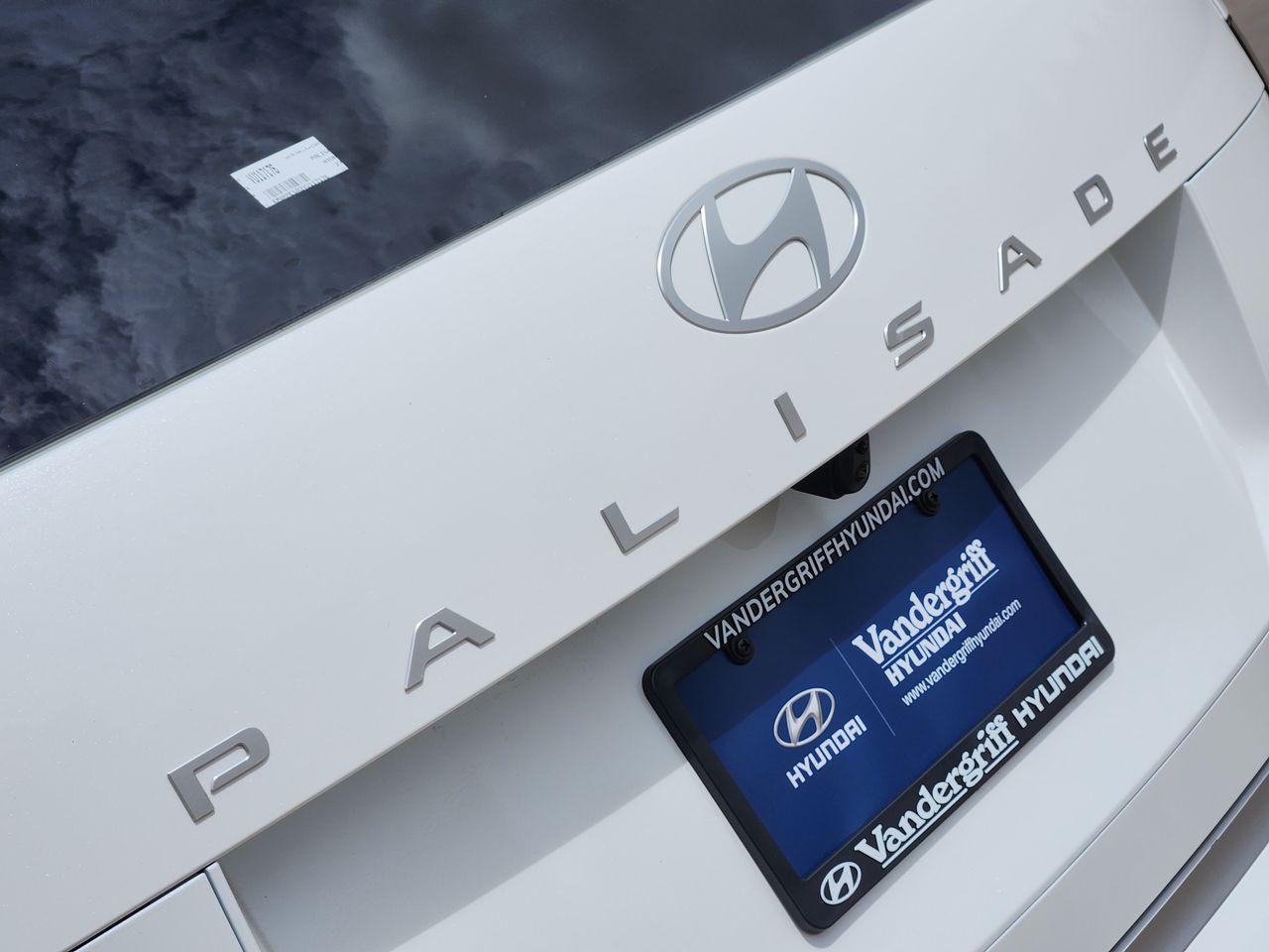 New 2027 Creamy White Pearl Hyundai Calligraphy image 8