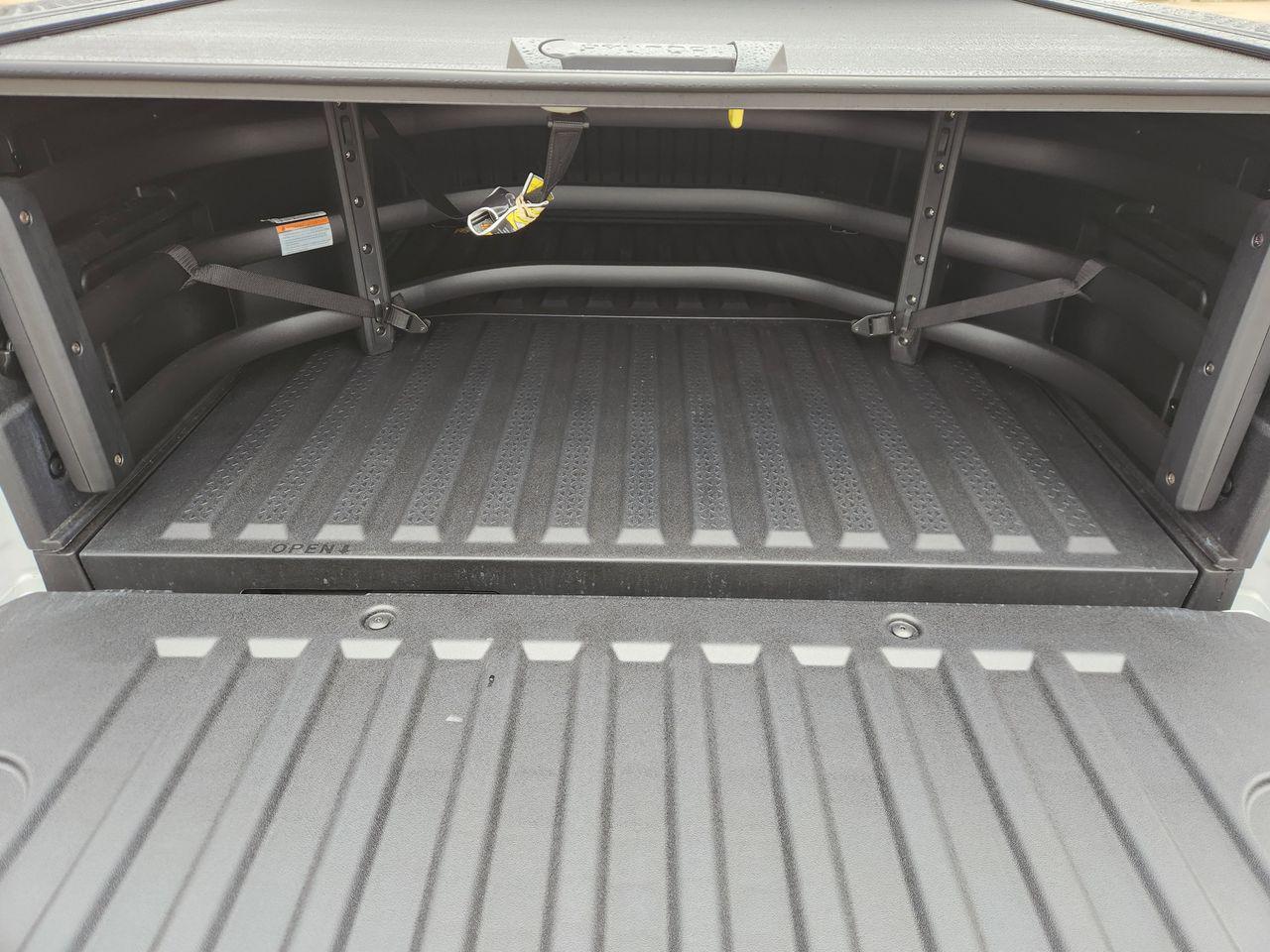 New 2026 SAW White Hyundai XRT image 30