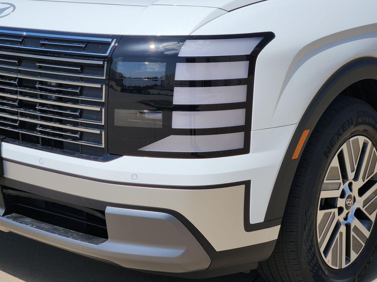 New 2027 Creamy White Pearl Hyundai SEL 7P image 6