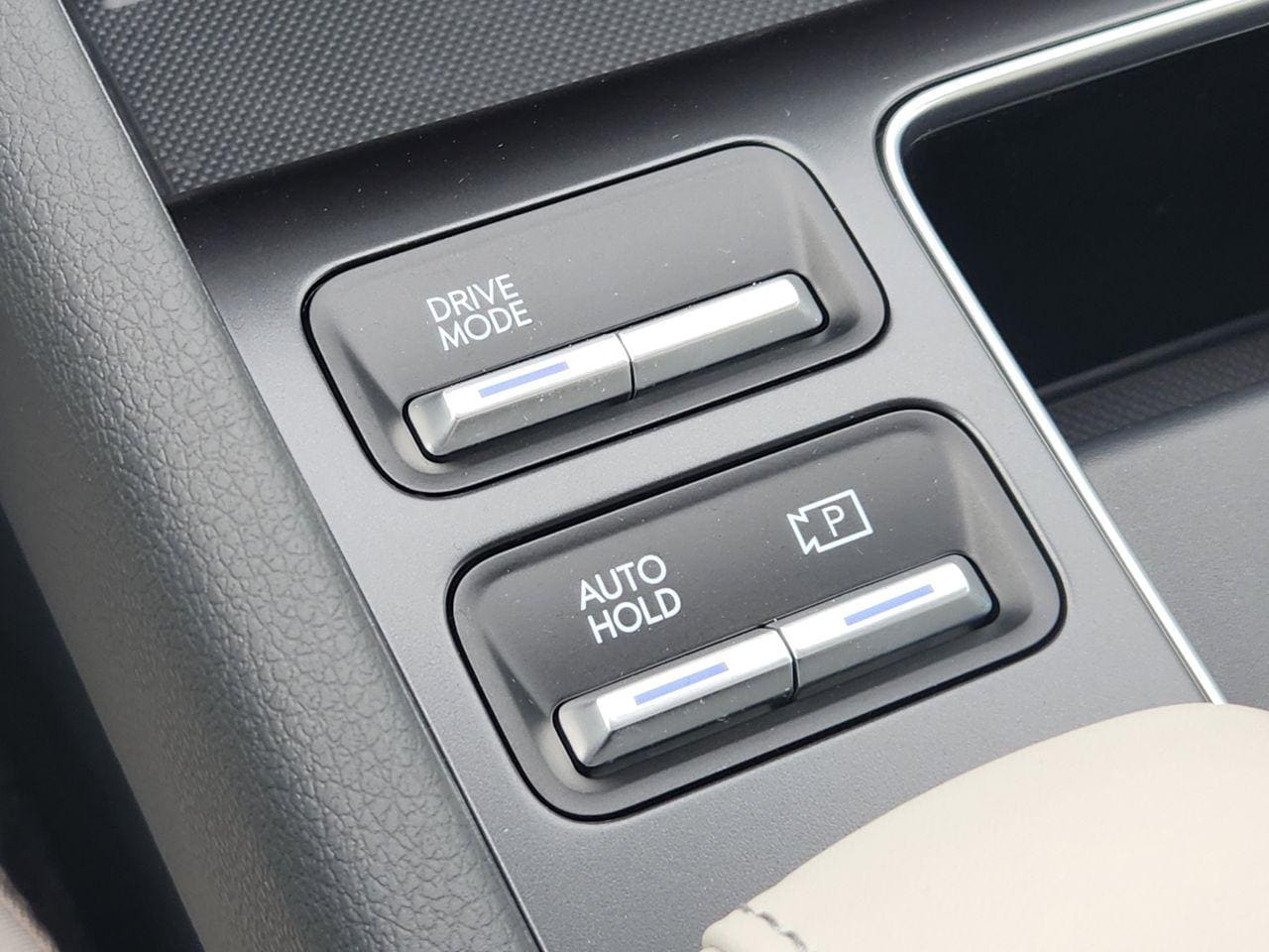 New 2026 T4A Silver Hyundai SEL Sport image 20