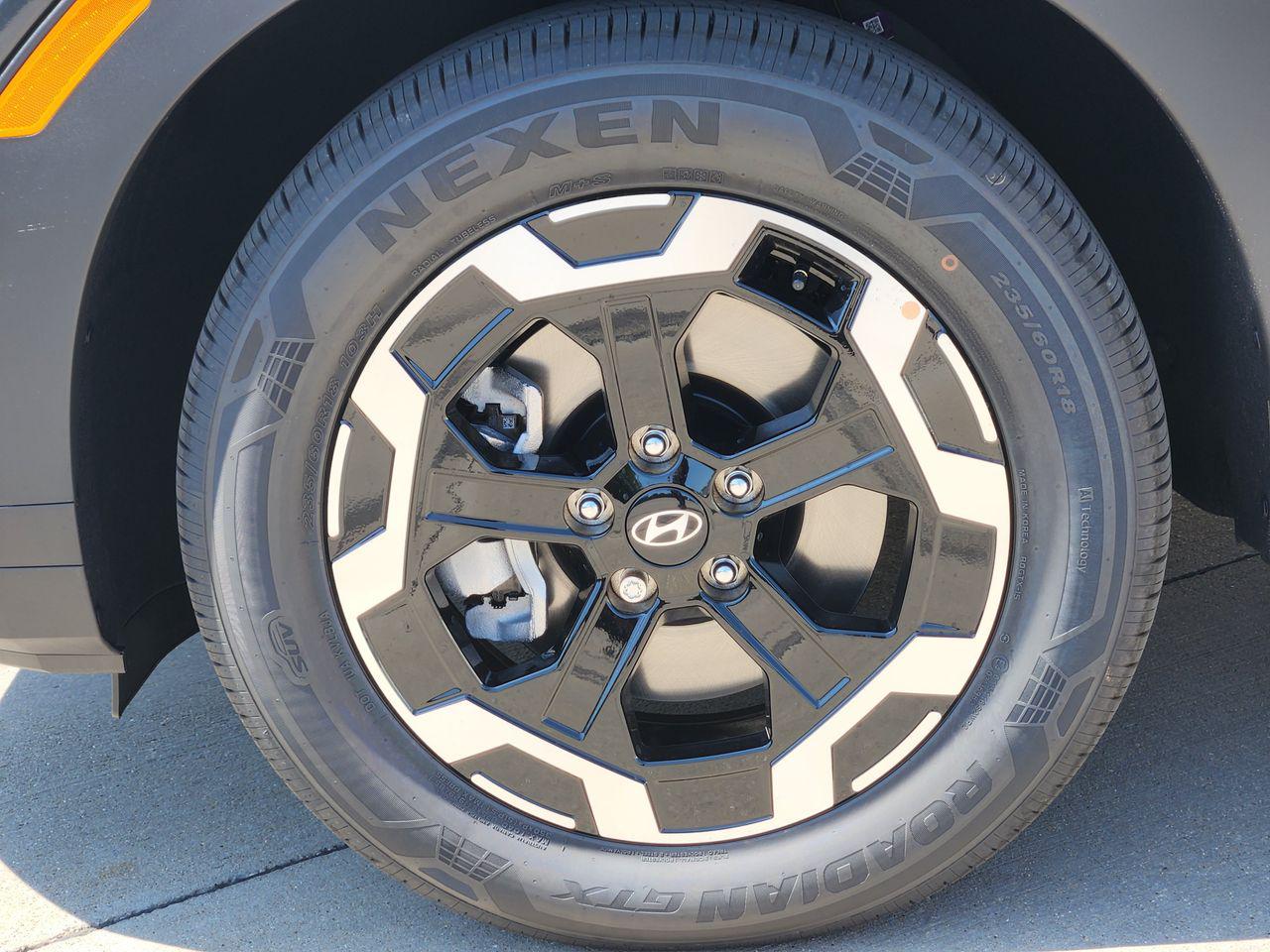 New 2027 Ecotronic Gray Hyundai SEL FWD image 7