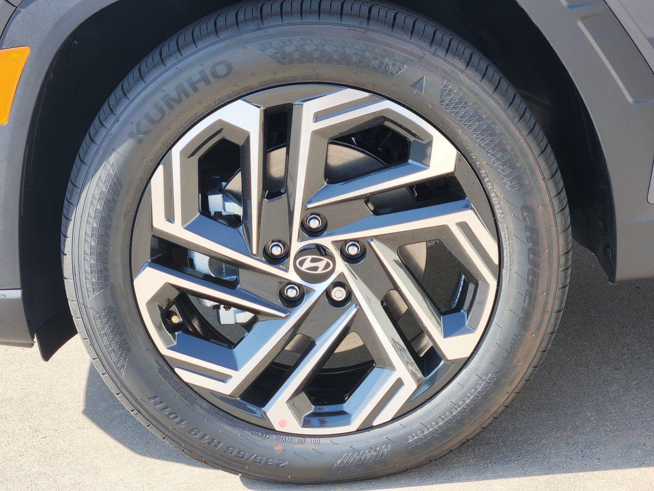 New 2026 Ecotronic Gray Hyundai SEL Plus FWD image 7