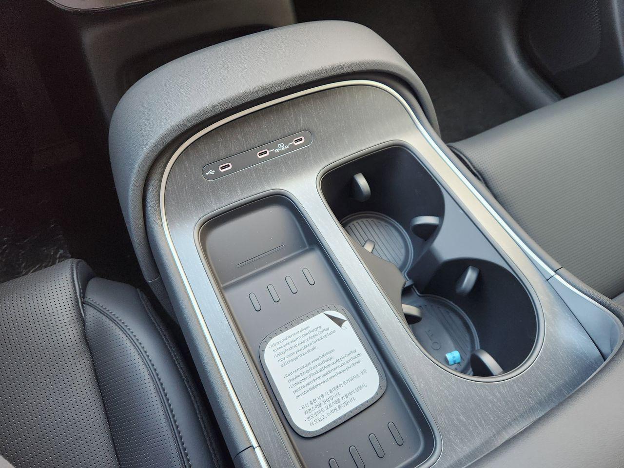 New 2026 WC9 White Hyundai SEL FWD image 18