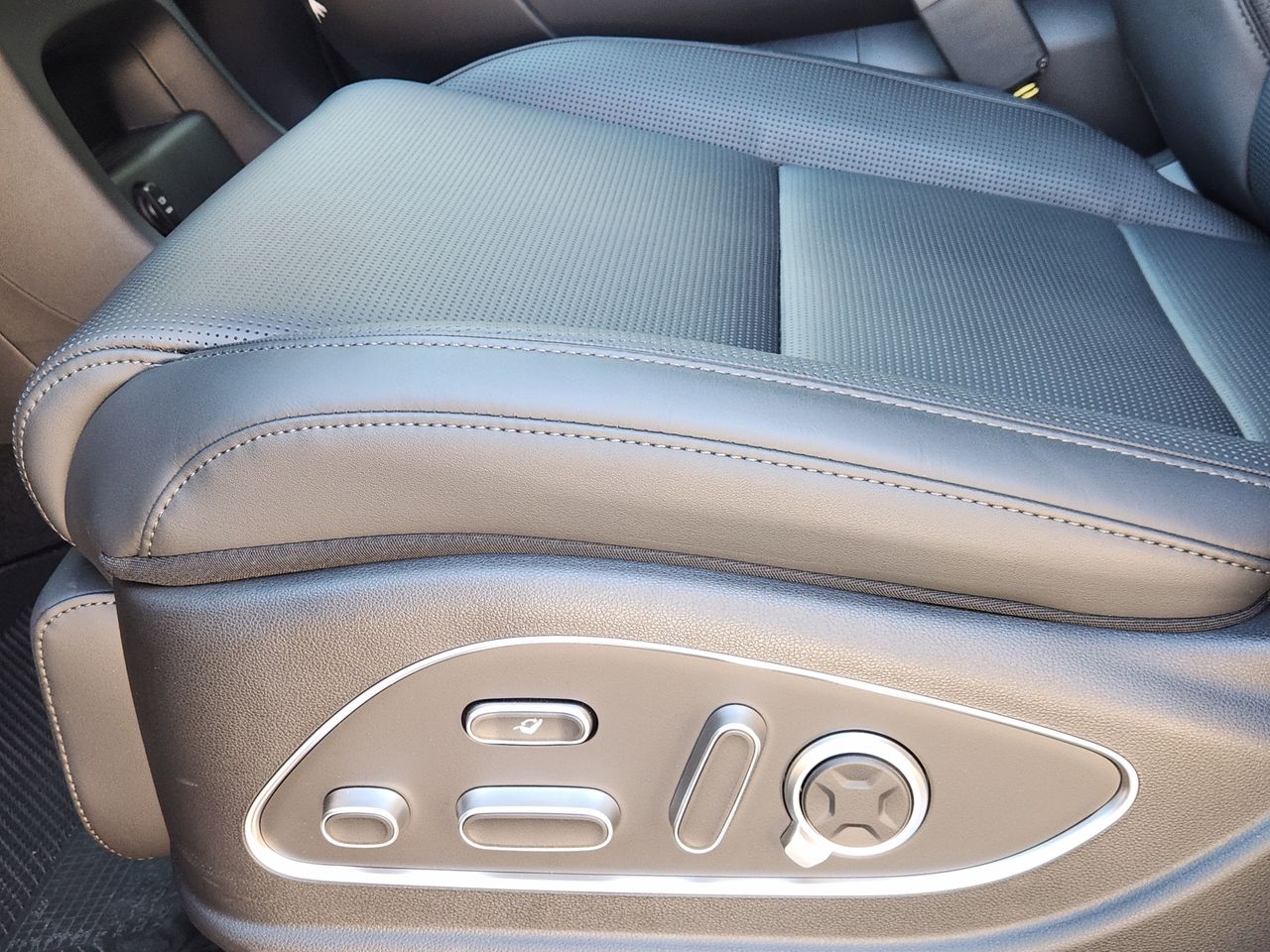 New 2026 PE2 Gray Hyundai Calligraphy AWD image 22