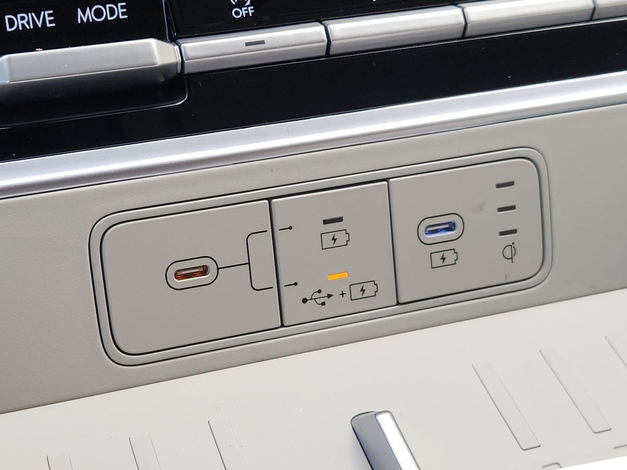 New 2027 Hampton Gray Hyundai SEL FWD image 18