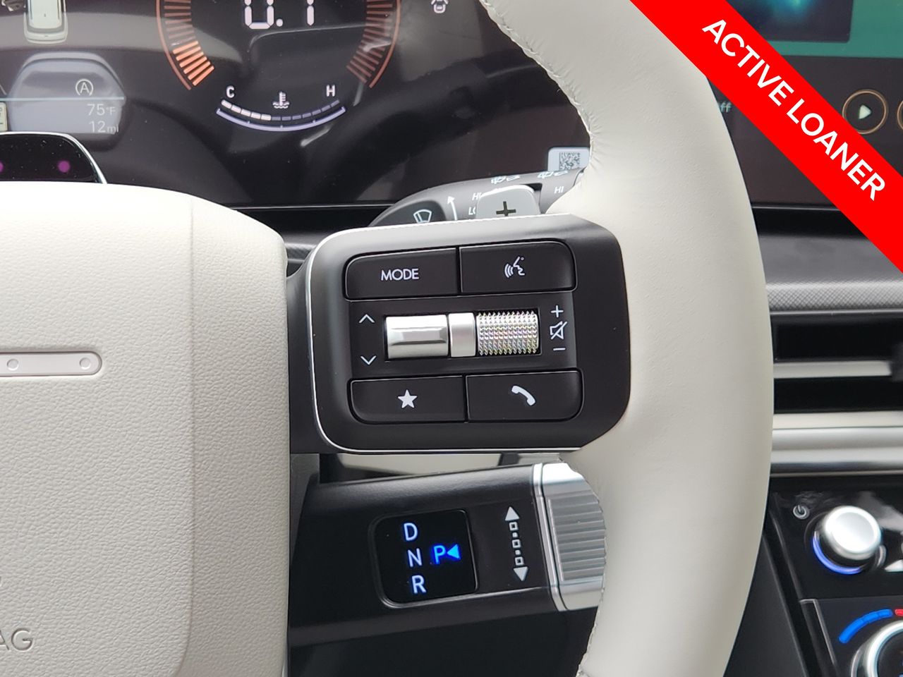 New 2026 Shimmering Silver Hyundai SEL FWD image 27