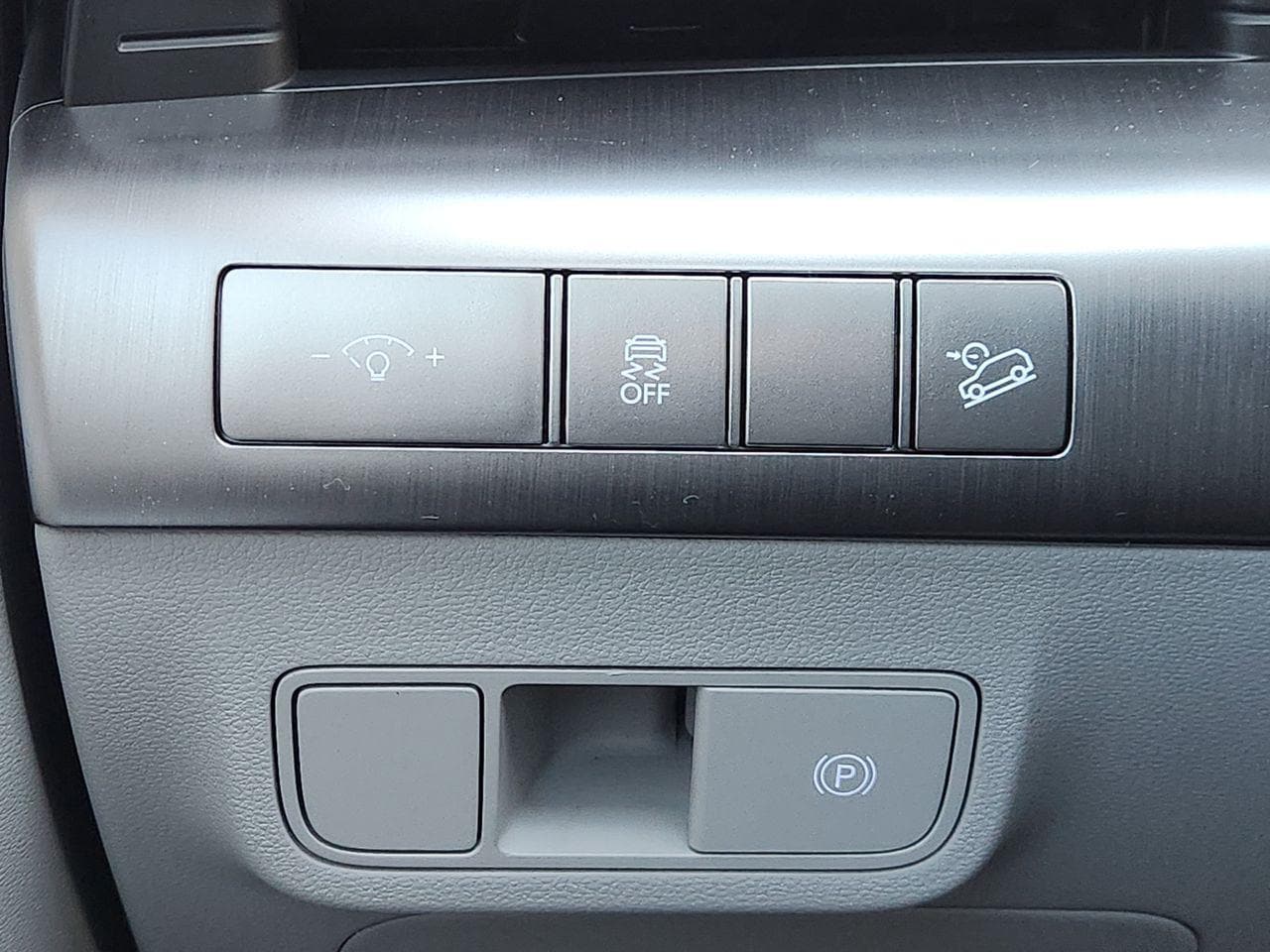 New 2026 Ultimate Red Metallic Hyundai SEL Sport FWD image 20