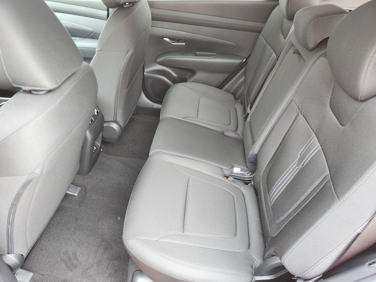 New 2026 R2P Red Hyundai SEL FWD image 28