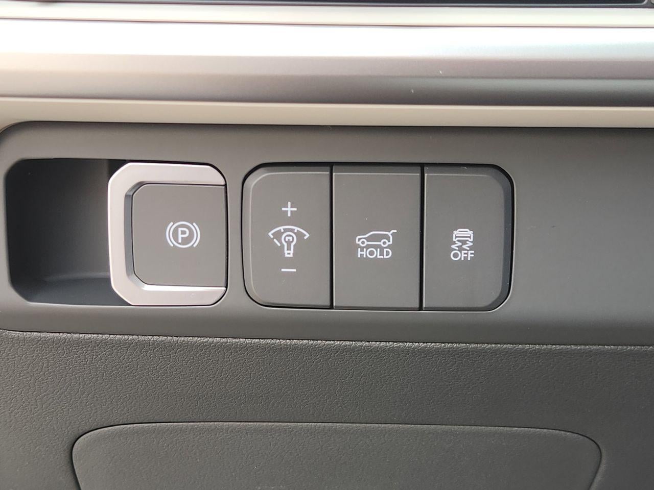 New 2026 Phantom Black Hyundai SE FWD image 20