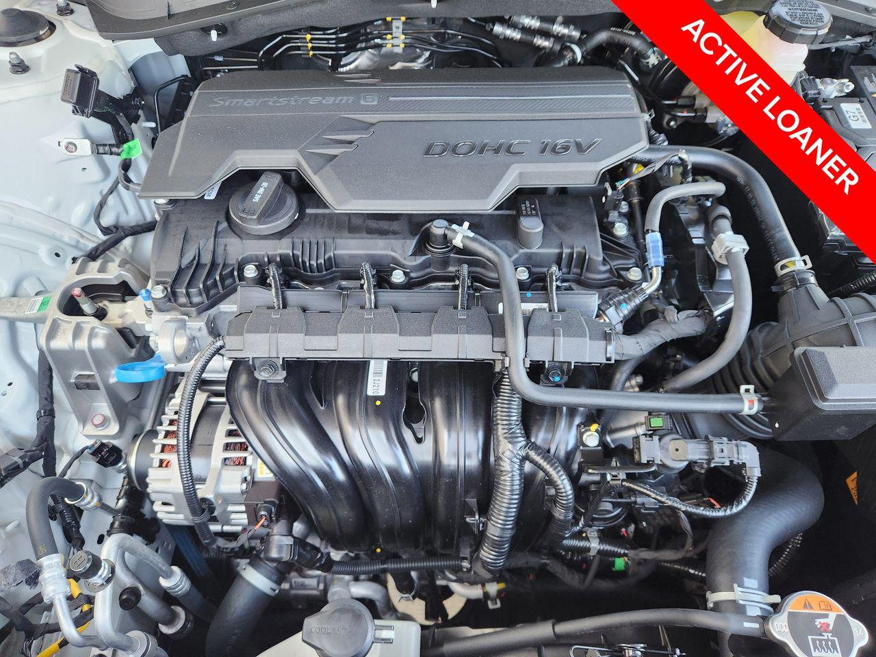 New 2026 SAW White Hyundai SE FWD image 31