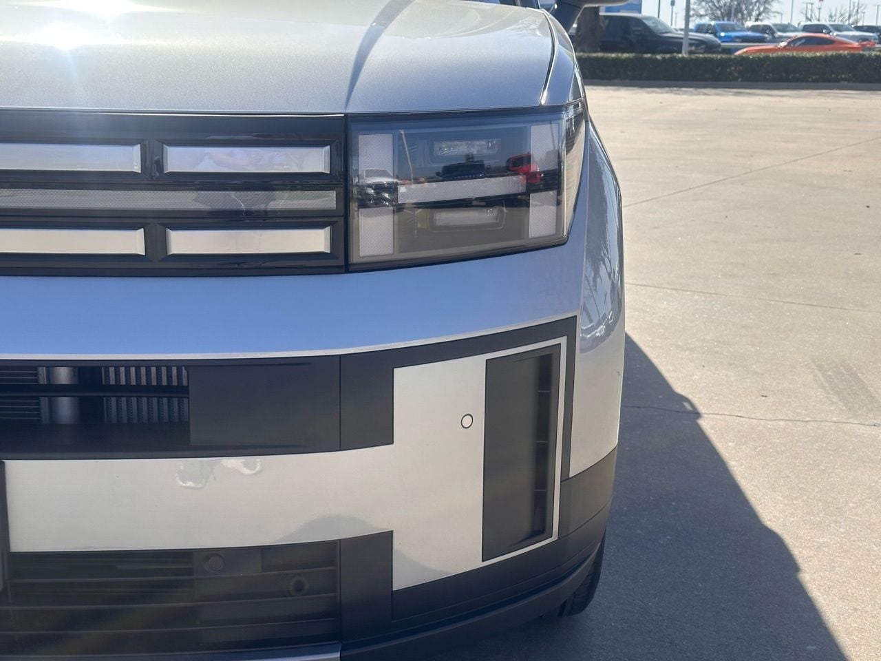 Used 2025 R2T Silver Hyundai SEL image 4