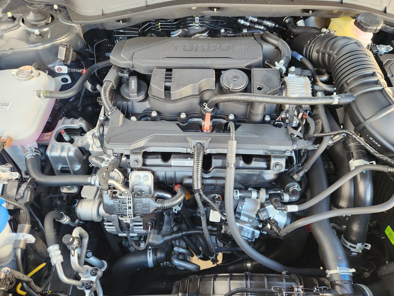 New 2026 A2B Black Hyundai Limited FWD image 31