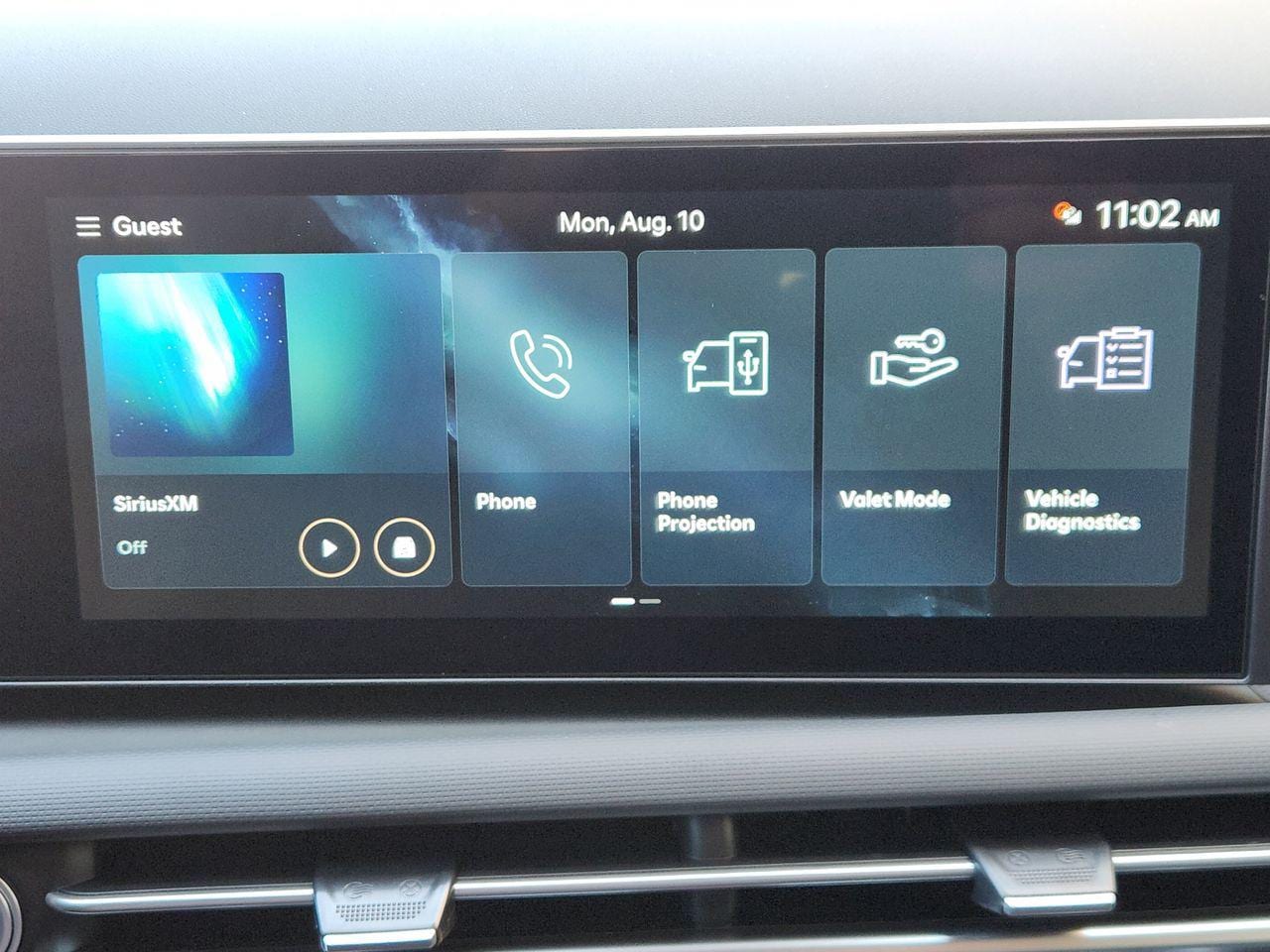 New 2026 Ecotronic Gray Hyundai SEL Plus FWD image 13